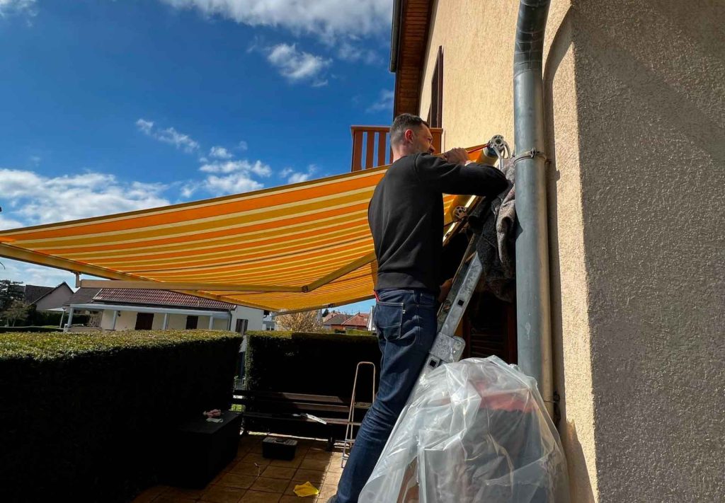 Stores bannes et brise-soleil à Mulhouse proche de Sausheim